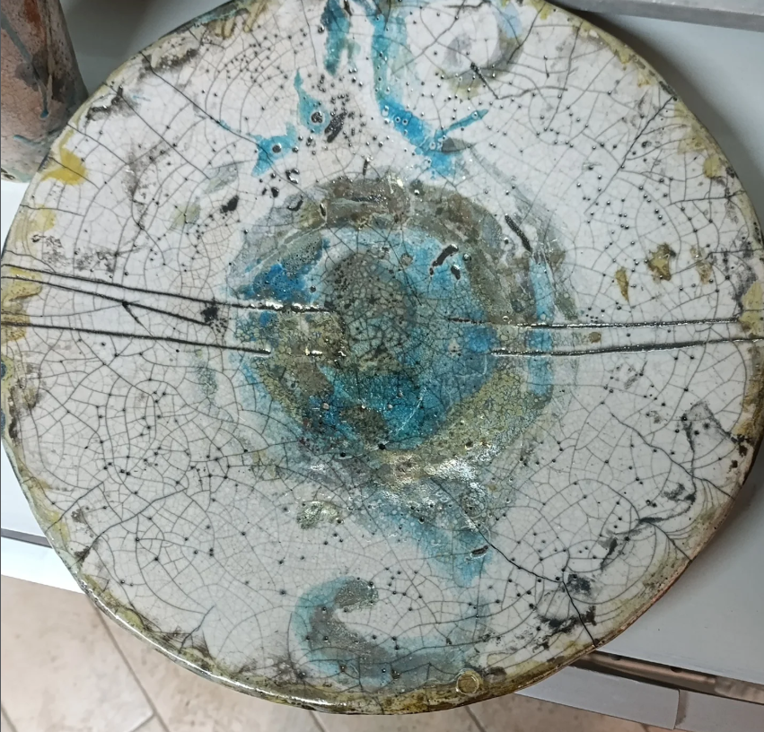 Piatto Raku craquelé azzurro